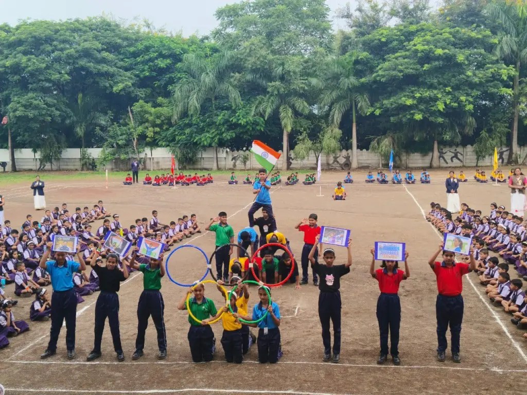 क्रांती इंटरनॅशनल पब्लिक स्कूल कुंडल 8