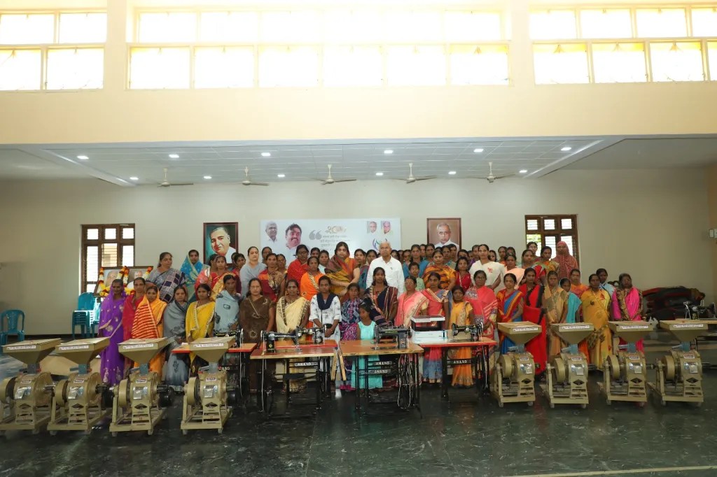 Sharad Foundation Kundal 12