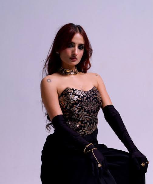 Rashmeet Kaur Singer Songwriter And Composer Biography